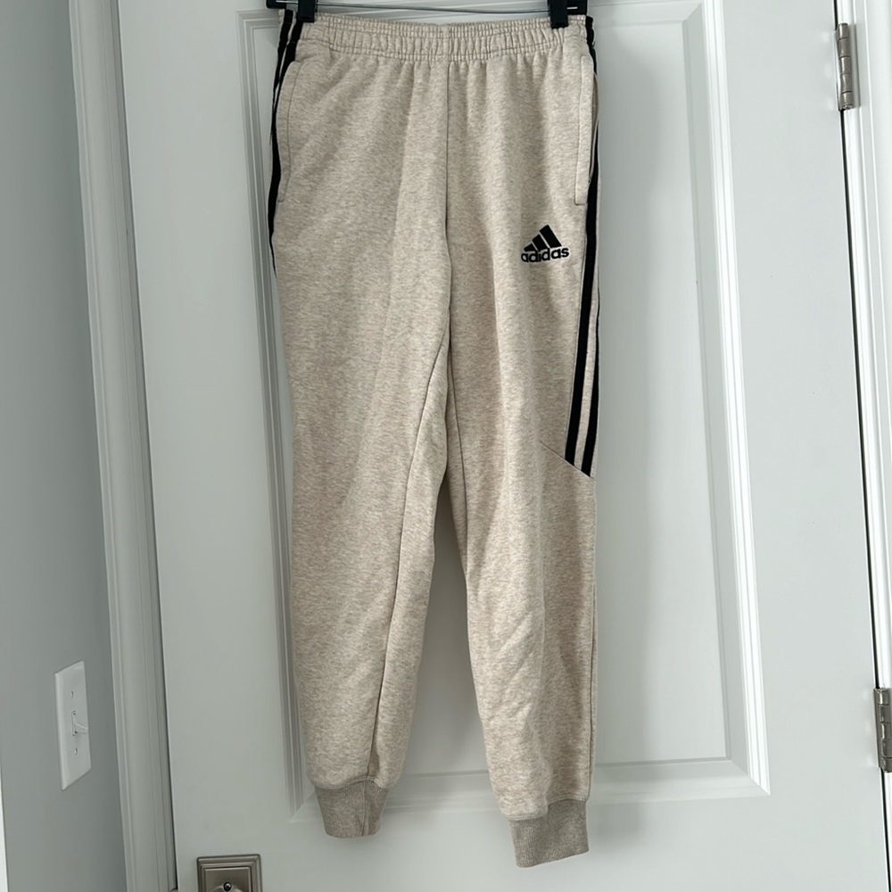 Adidas jogger sweatpants